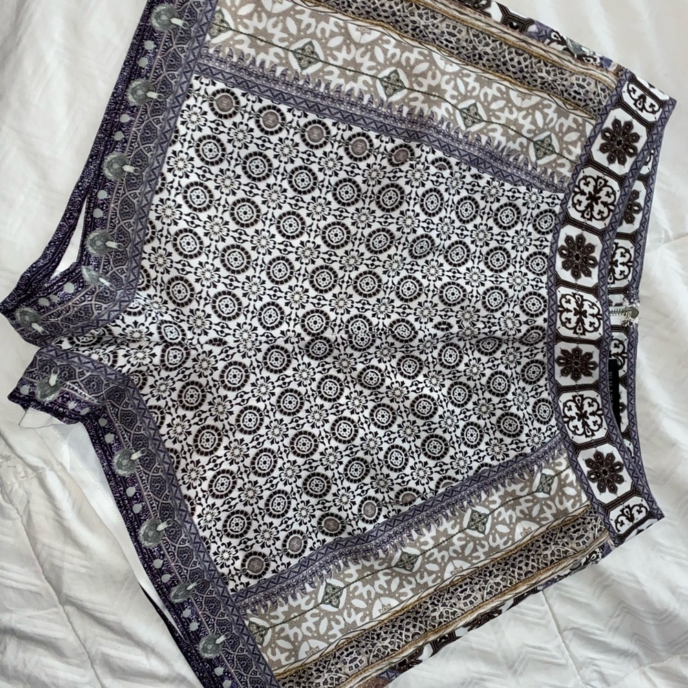 Two piece set: shorts and scarf tie up top